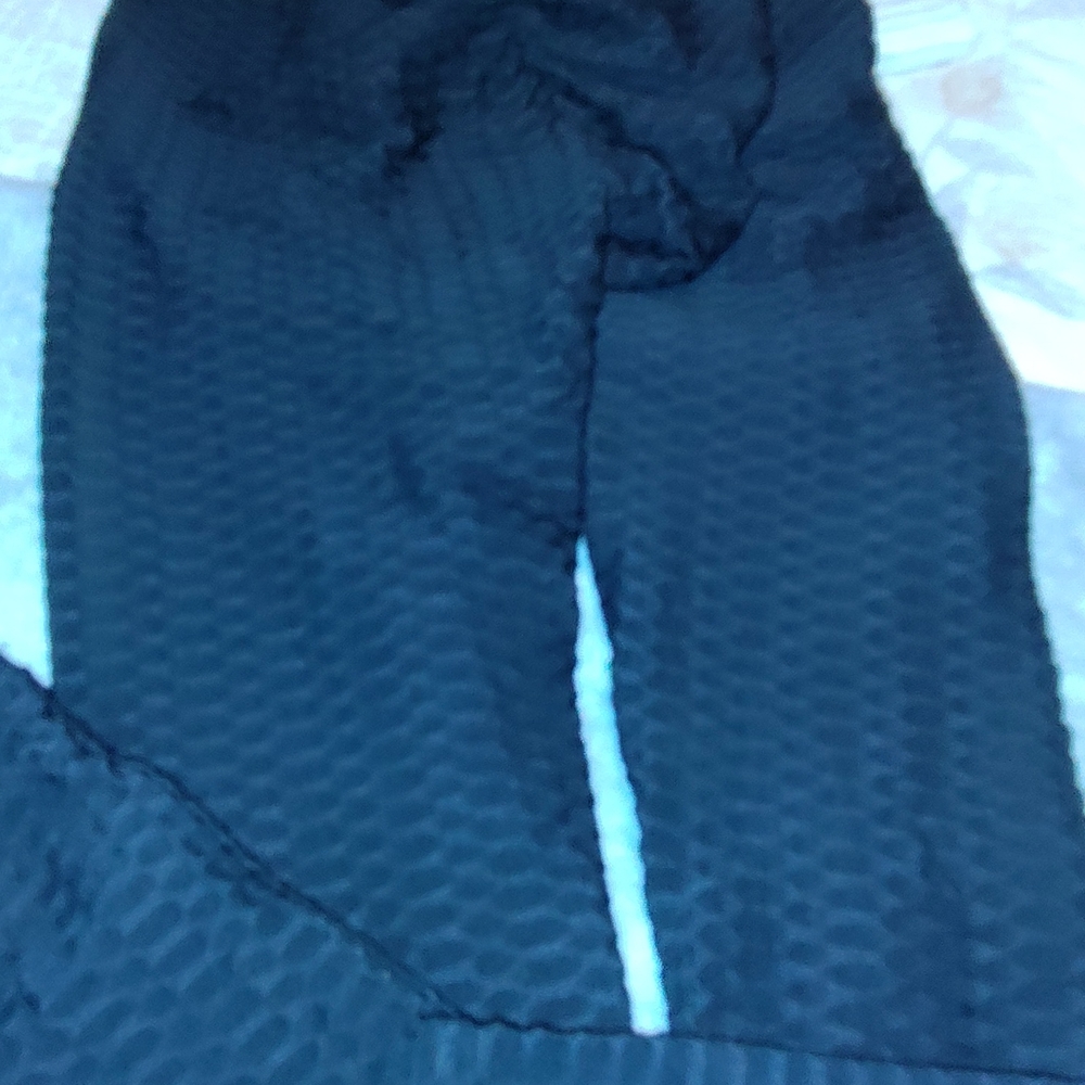 Women's Black Textured Jeggings